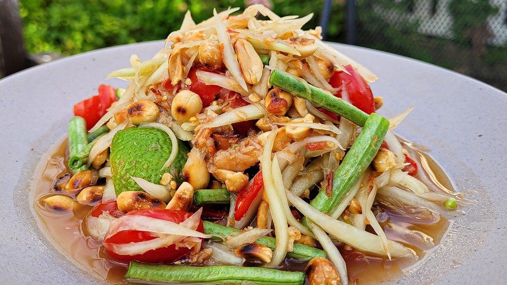 Som Tam Thai - ส้มตำไทย - Classic Peanut Papaya Salad