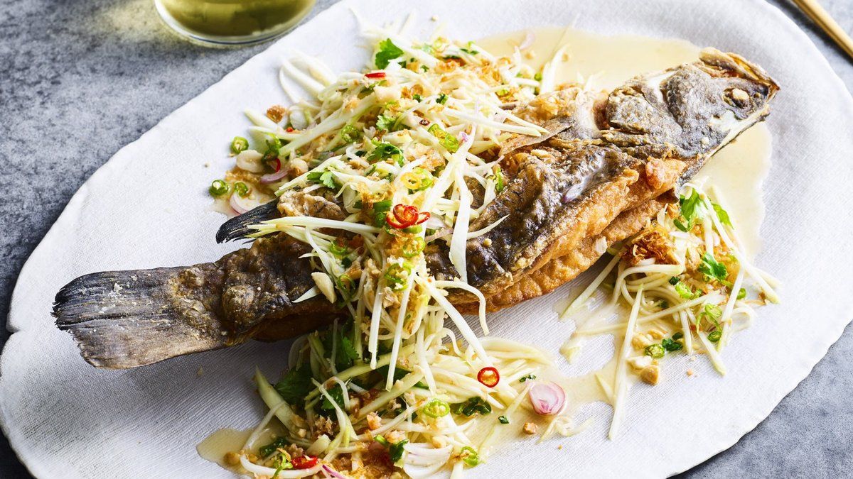 Pla Tod Lui Suan - ปลาทอดลุยสวน - Fried Fish with Spicy Herb Salad