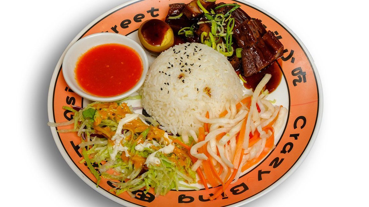 Braised pork on rice 卤肉饭