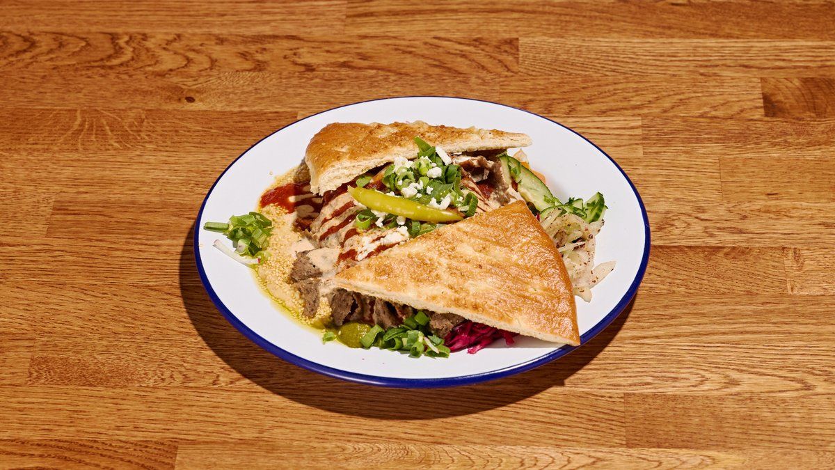 Naudanliha Hummus & döner