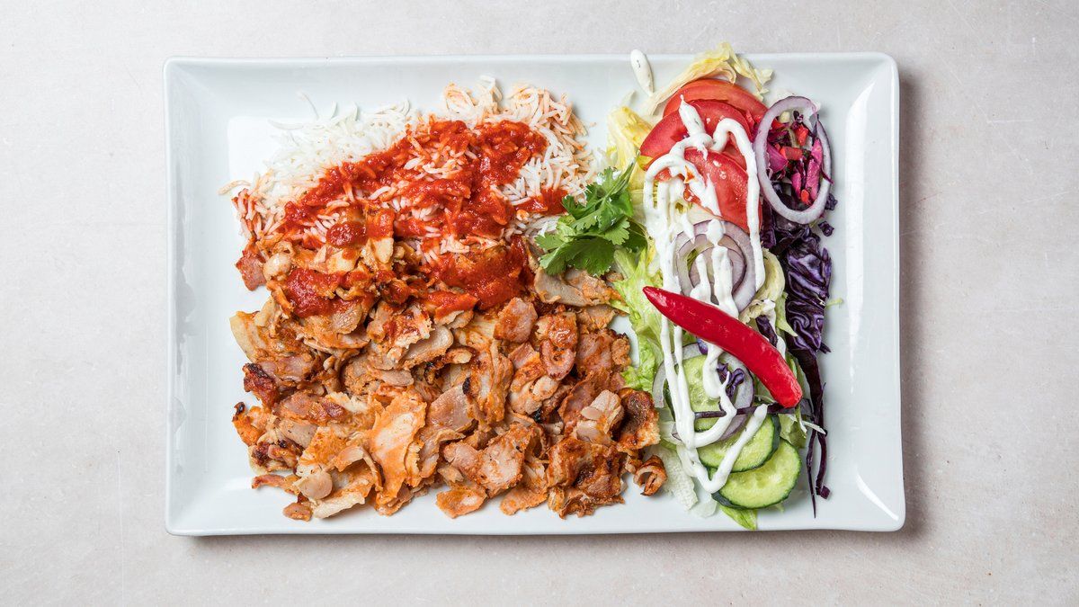 Kebab riisillä
