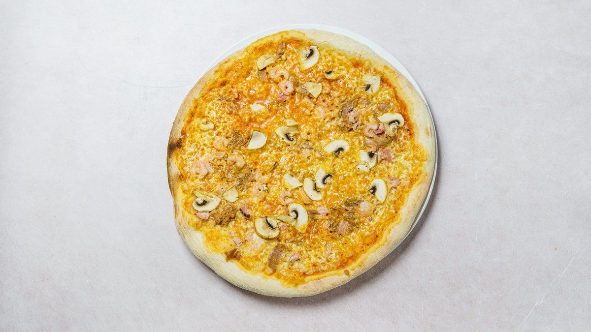 Four Seasons perhepizza