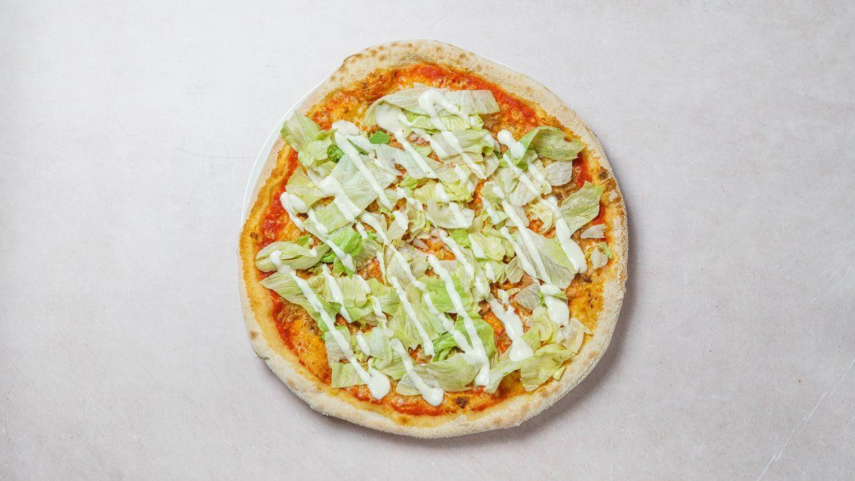 Tonnikala & katkarapu salaattipizza