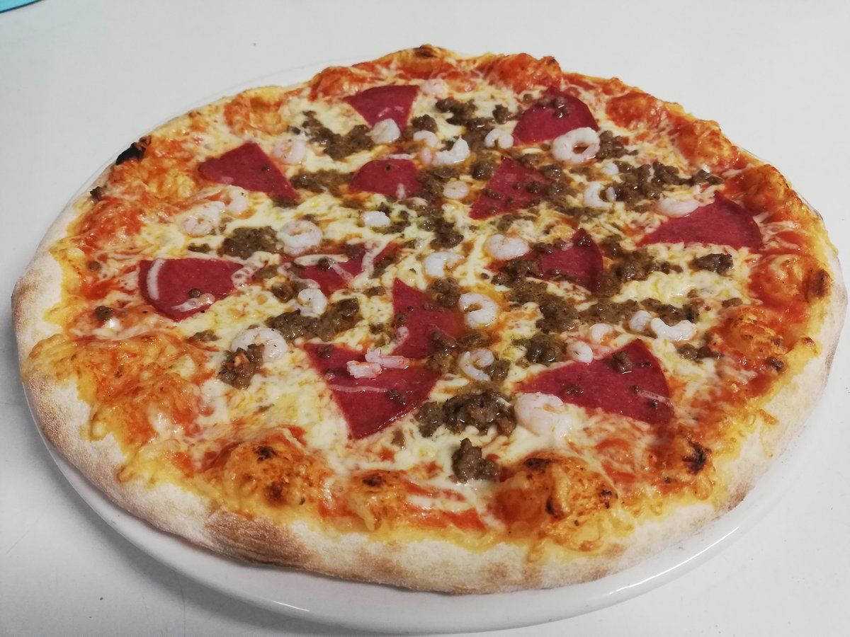 Super pizza perhepizza