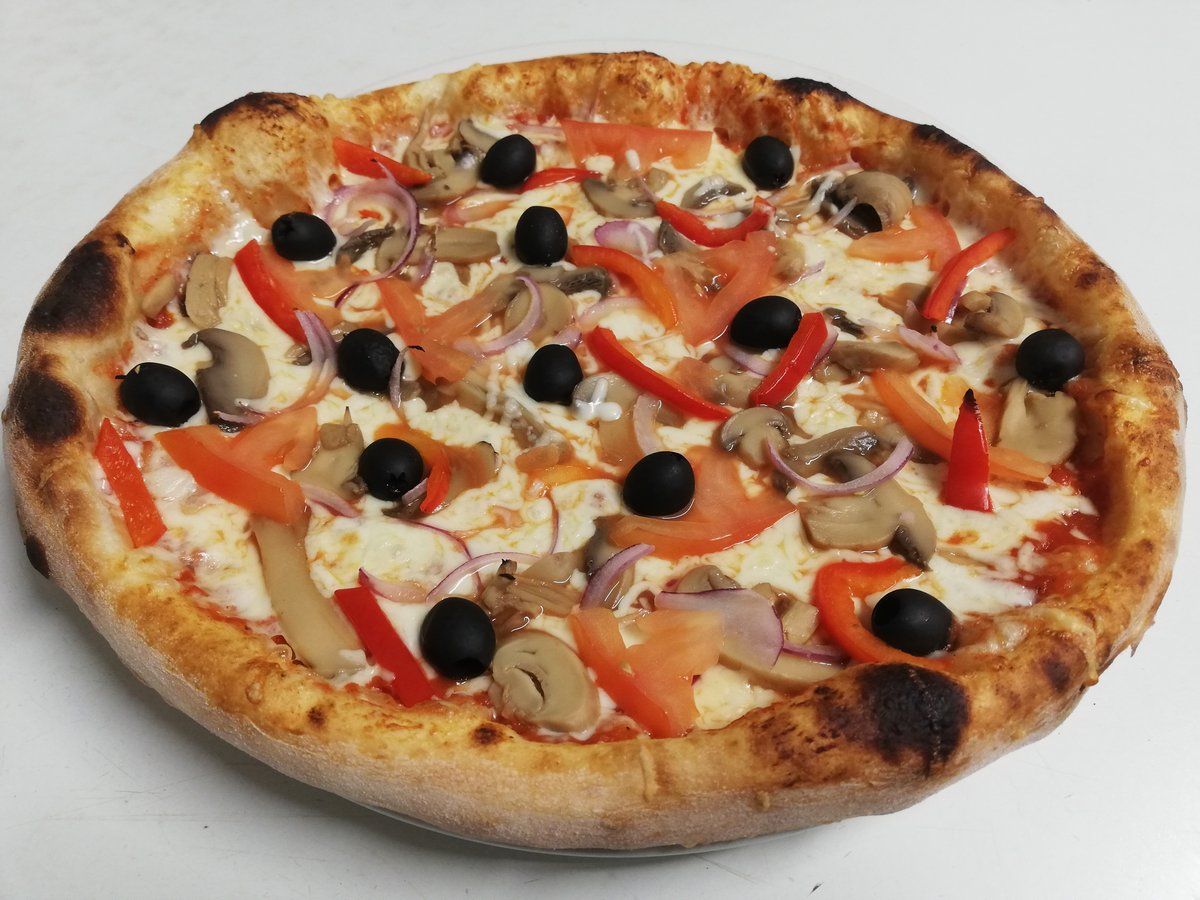 Vegetariana perhepizza