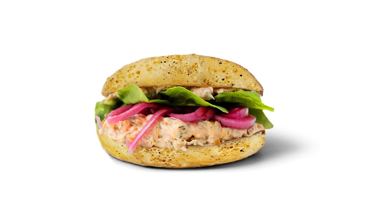 UUTUUS! Smoked Salmon Bagel