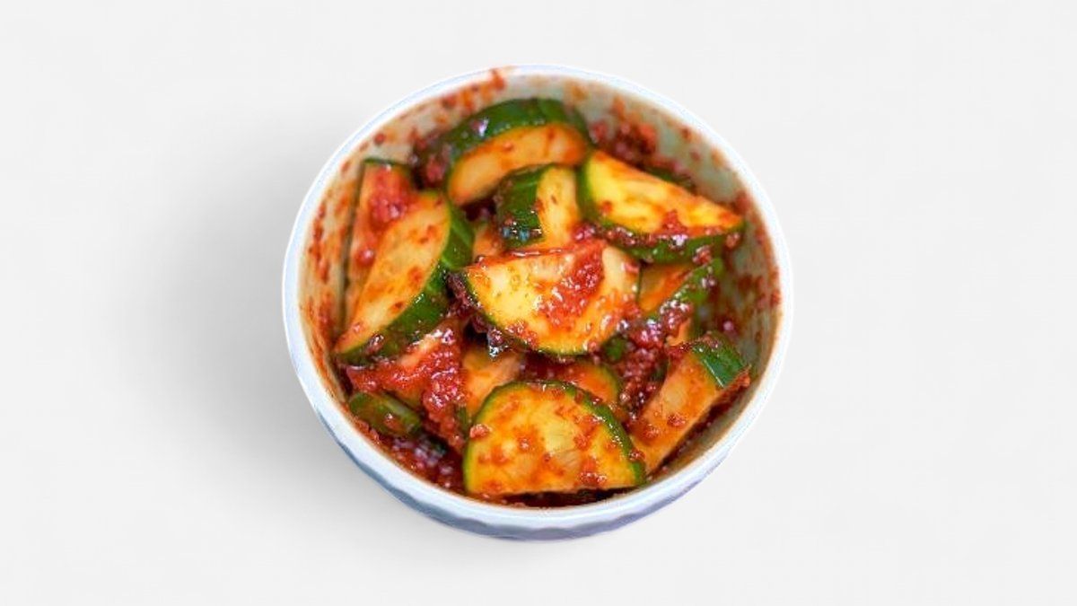 Cucumber kimchi