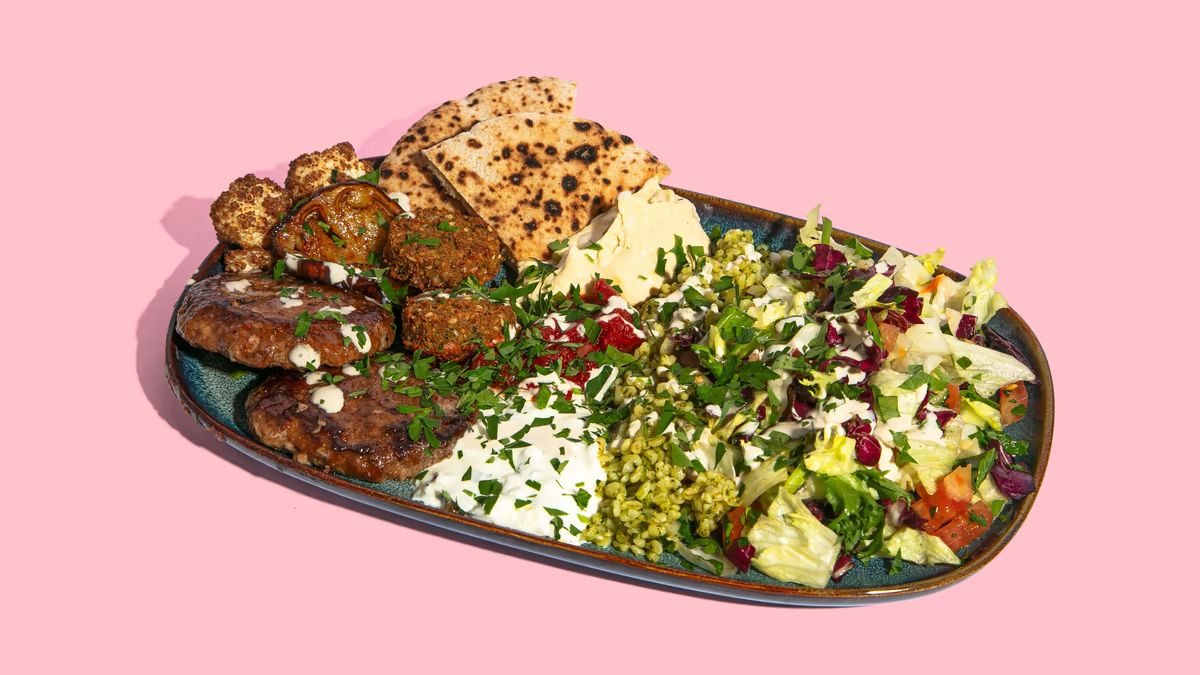 Spicy Lamb Meze/Salaatti