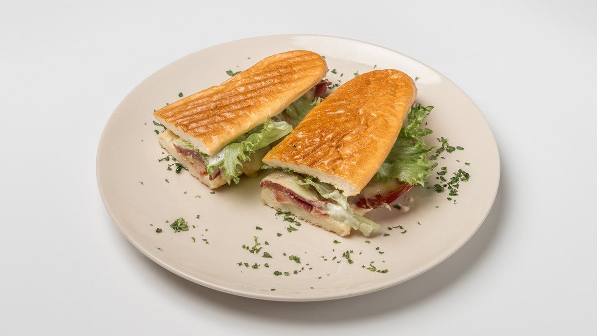 Beef, egg and cheese sandwich