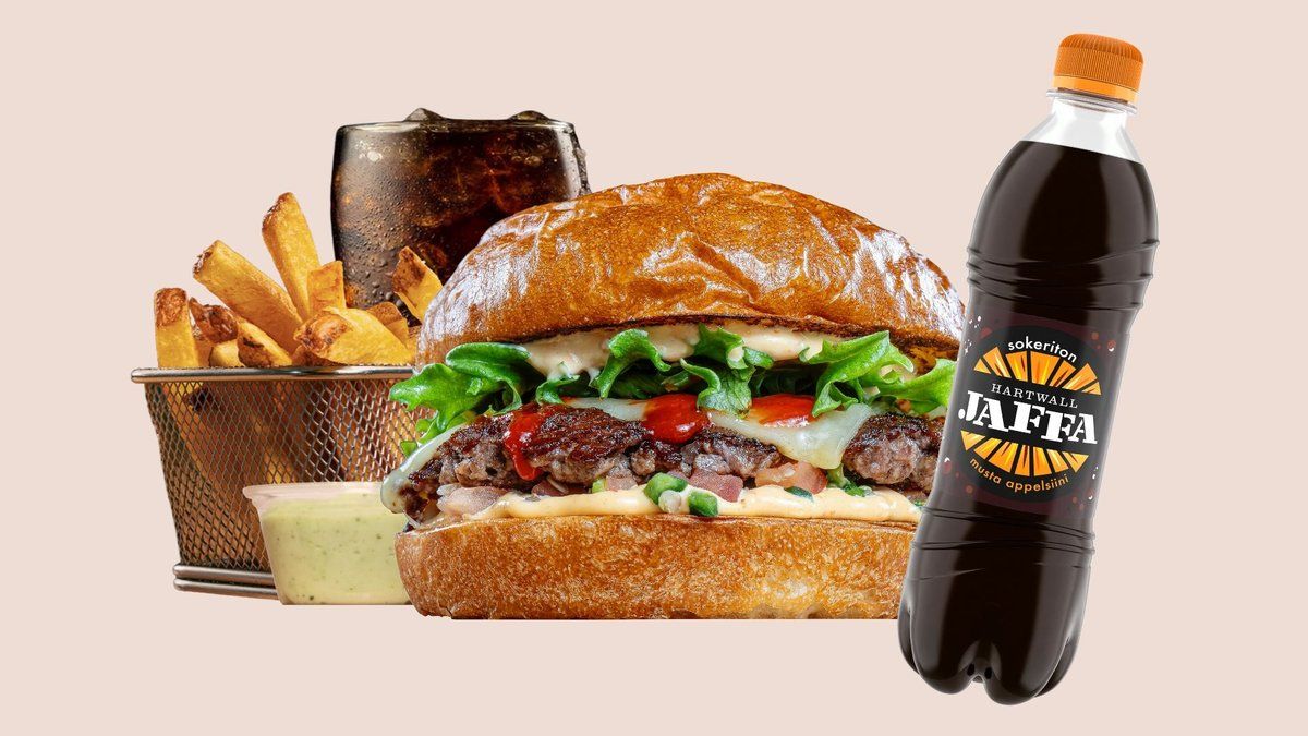 Spicy Beef Meal + Dippi + Musta Jaffa