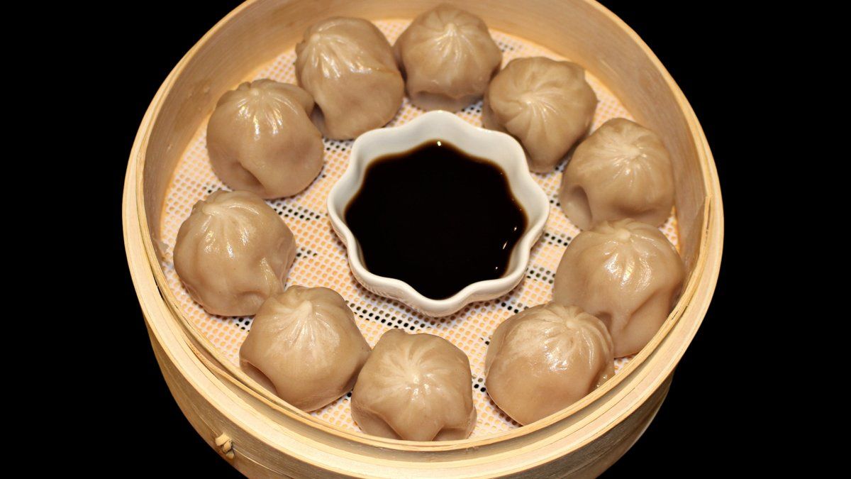 Shanghai Xiao Long Bao (steamed bun)