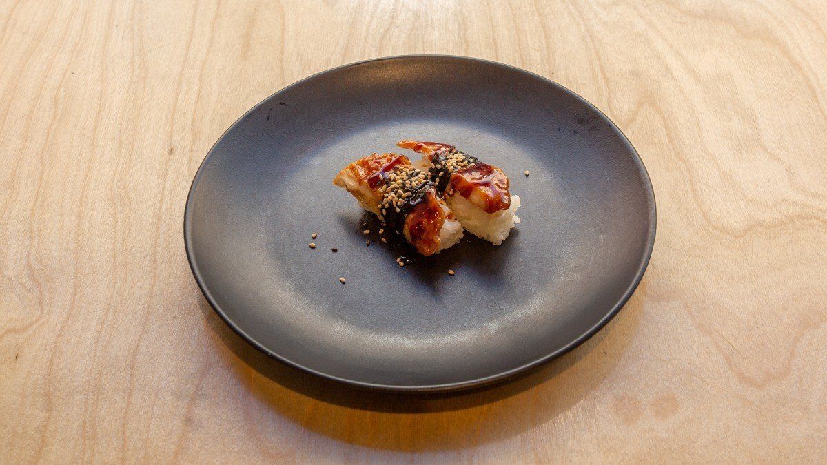 N8. Unagi nigiri