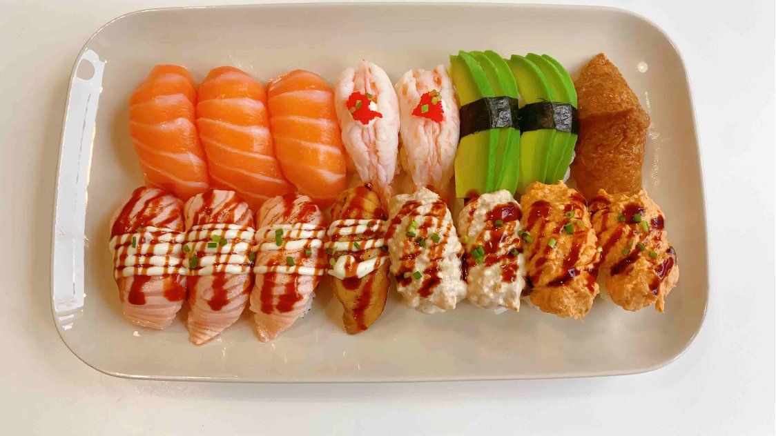 S26. Sushisetti 16KPL