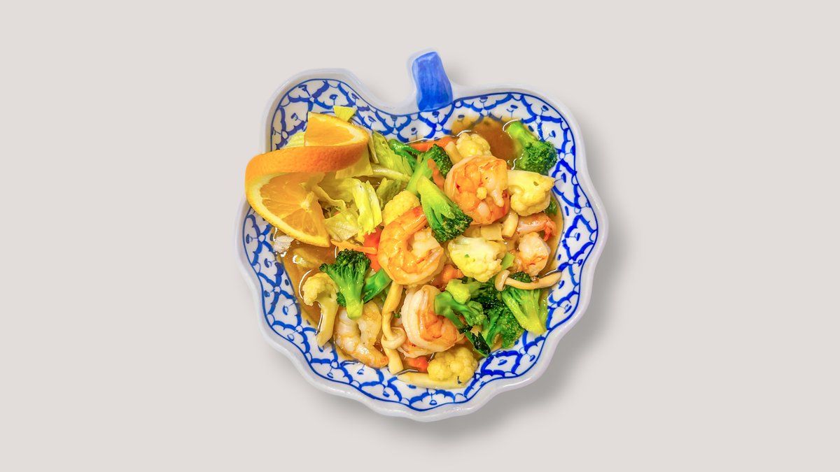 80. Goong phad phak