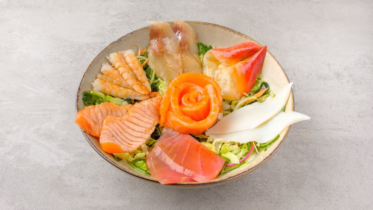 Sashimi platter 16pcs