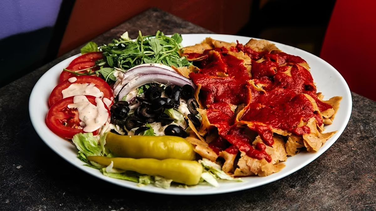 Vöner® salaatilla