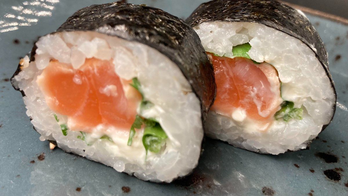 M3. Lohi Korianteri juusto maki (2pcs)