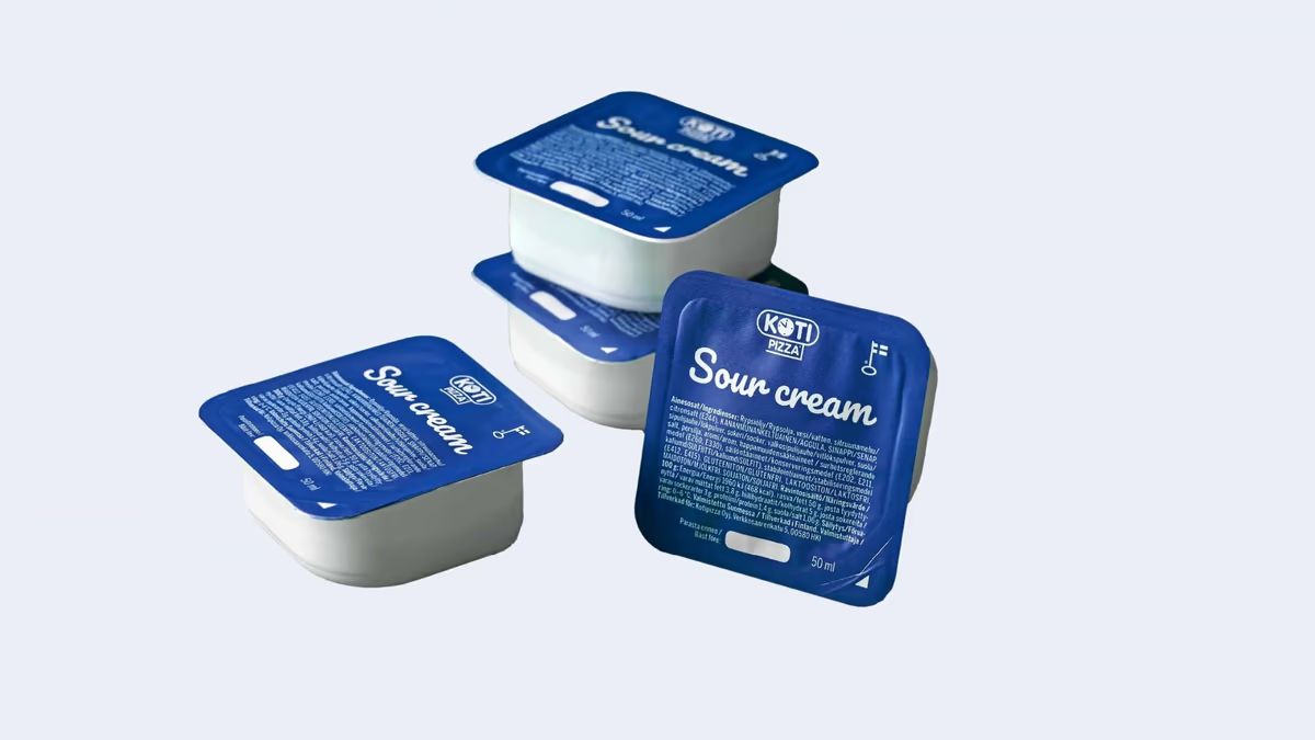 Sour cream-dippi