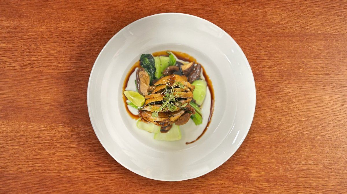 Teriyaki Pak Choi Hed Hom (เทอริยากิบ็อกโชยและเห็ดหอม)