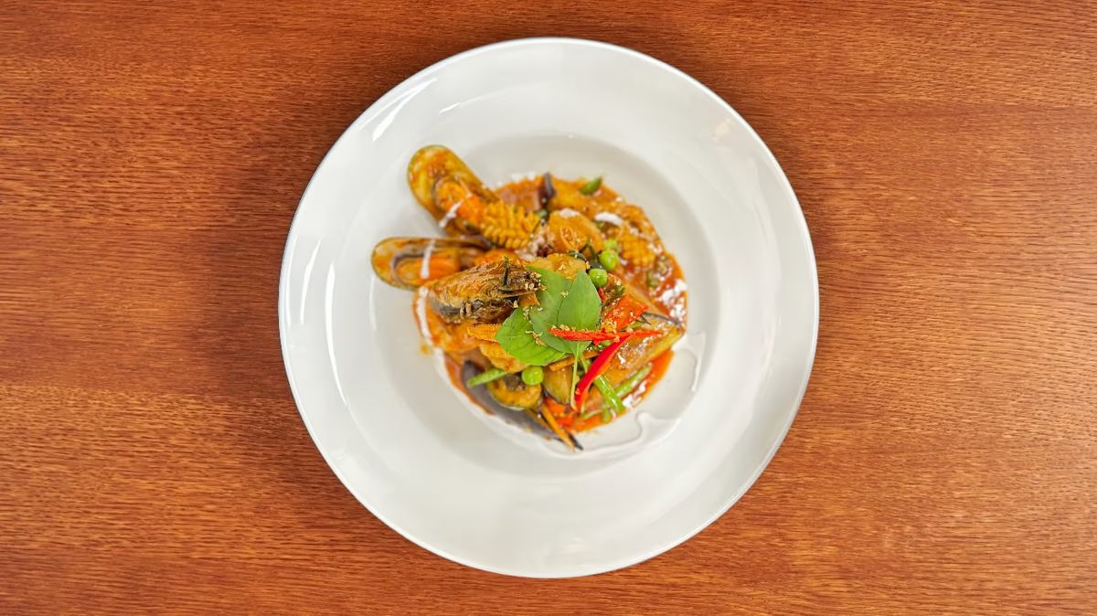 Pad Chaa Talee (ผัดฉ่าทะเล)