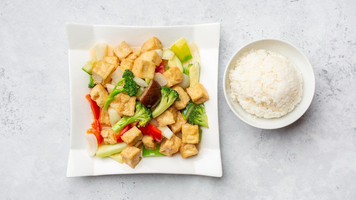45. Tofu ja vihanneksia