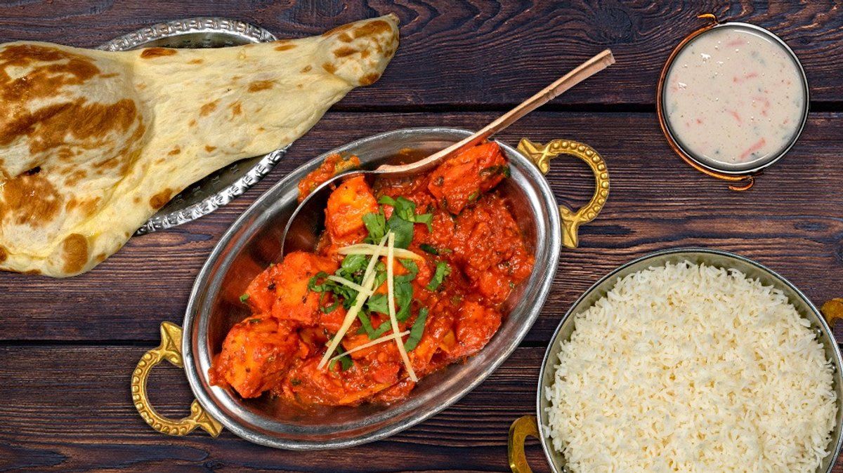 17. CHICKEN TIKKA