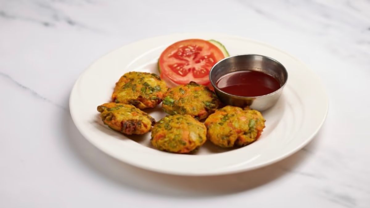3. VEGAN VEGETABLE PAKORA (G,L,V)