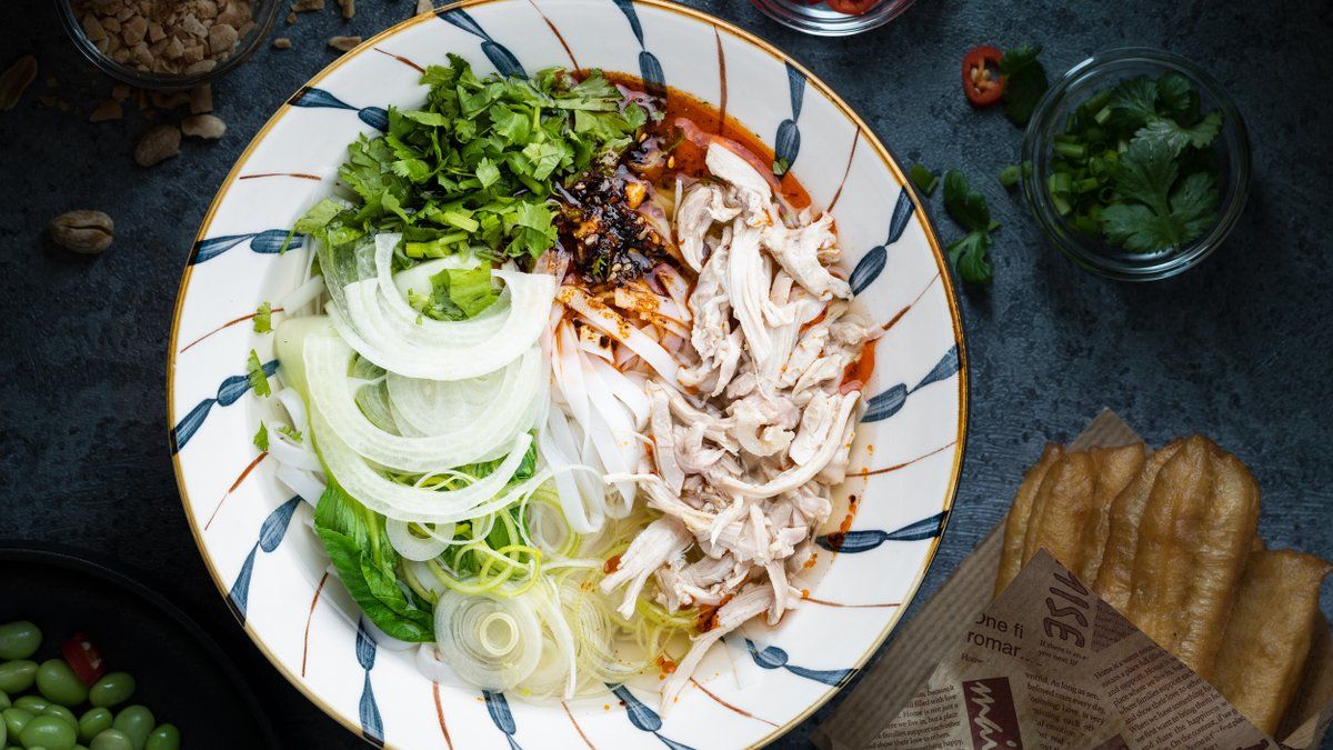 032. PHO Soup with Chicken(L,K,G)