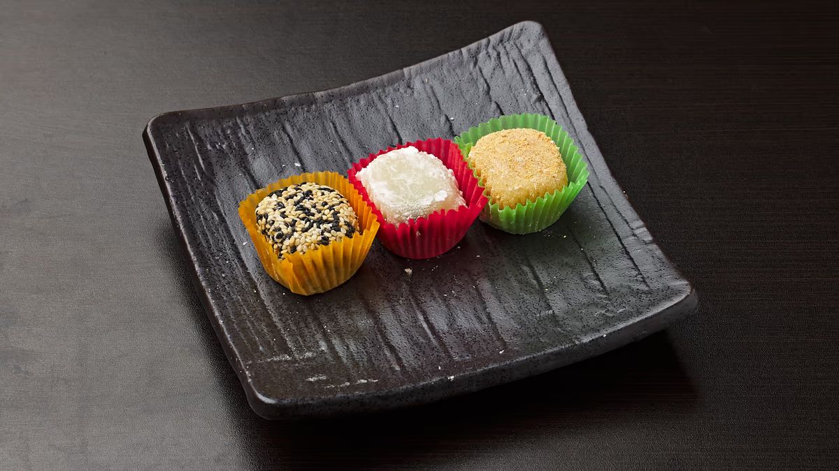 Japanilaista Mochi-kakkua /Rice cake Mochi 麻薯