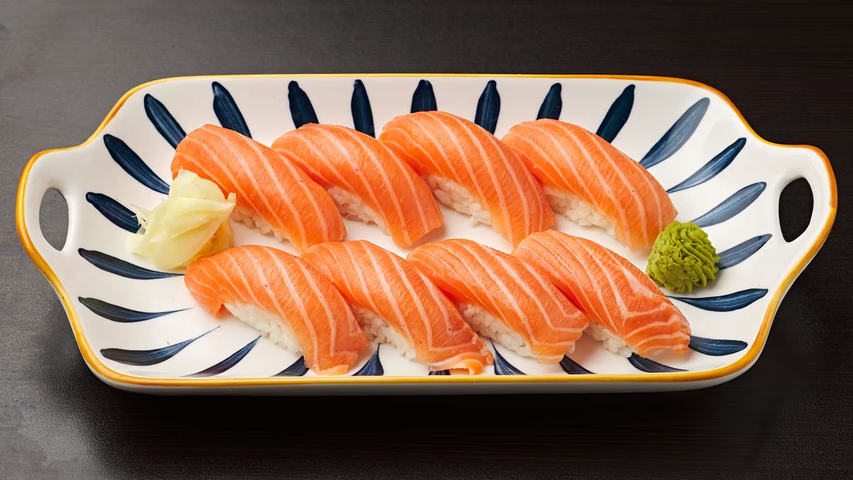 S1A. Raw Lohi Nigiri 8 kpl