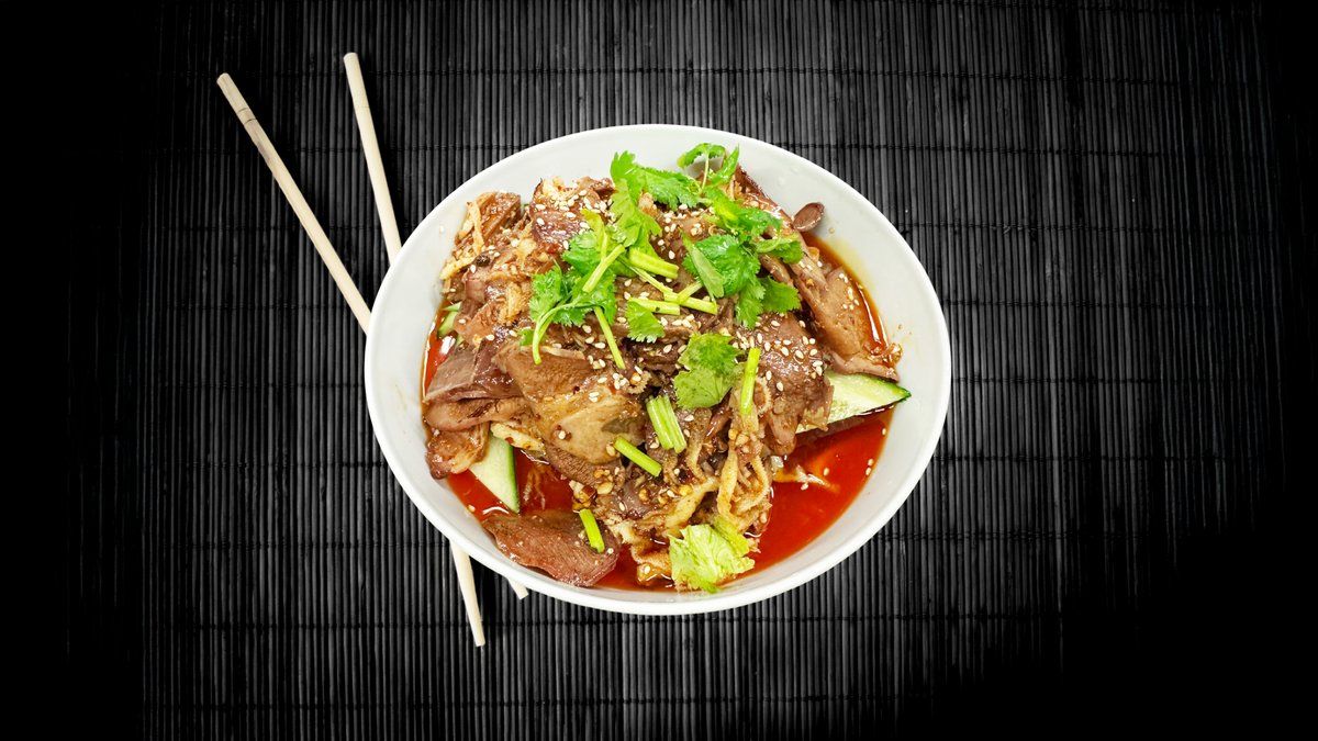 Mixed Meat in Chili Sauce / Sekoitettua Lihaa Chilikastikkeessa / 夫妻肺片🌶️🌶️