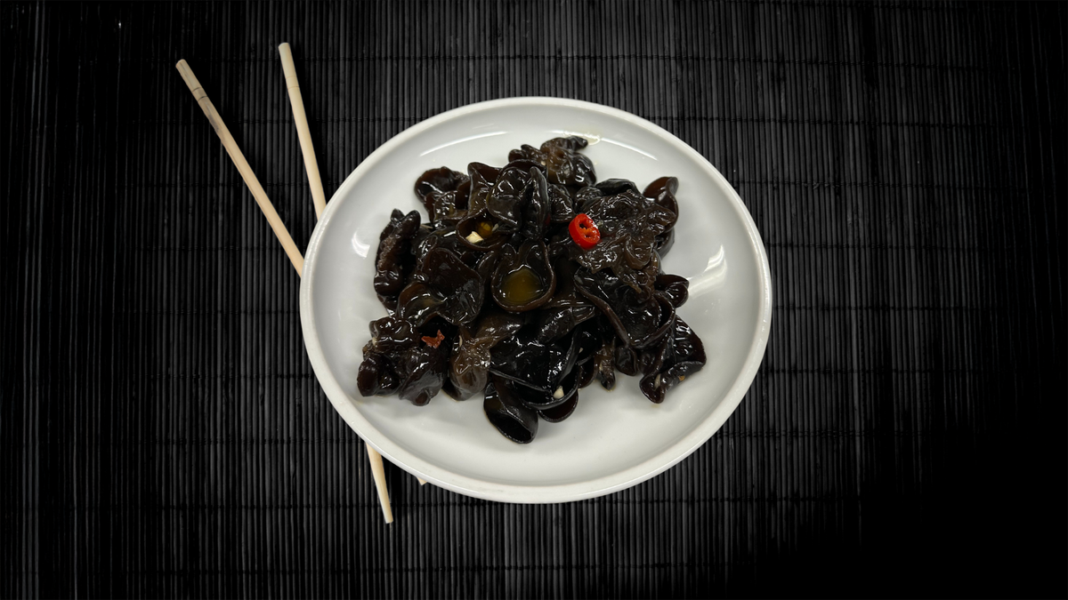 Black Mushroom Salad (Cold)🌶️/ Mustasienisalaatti (Kylmä)🌶️