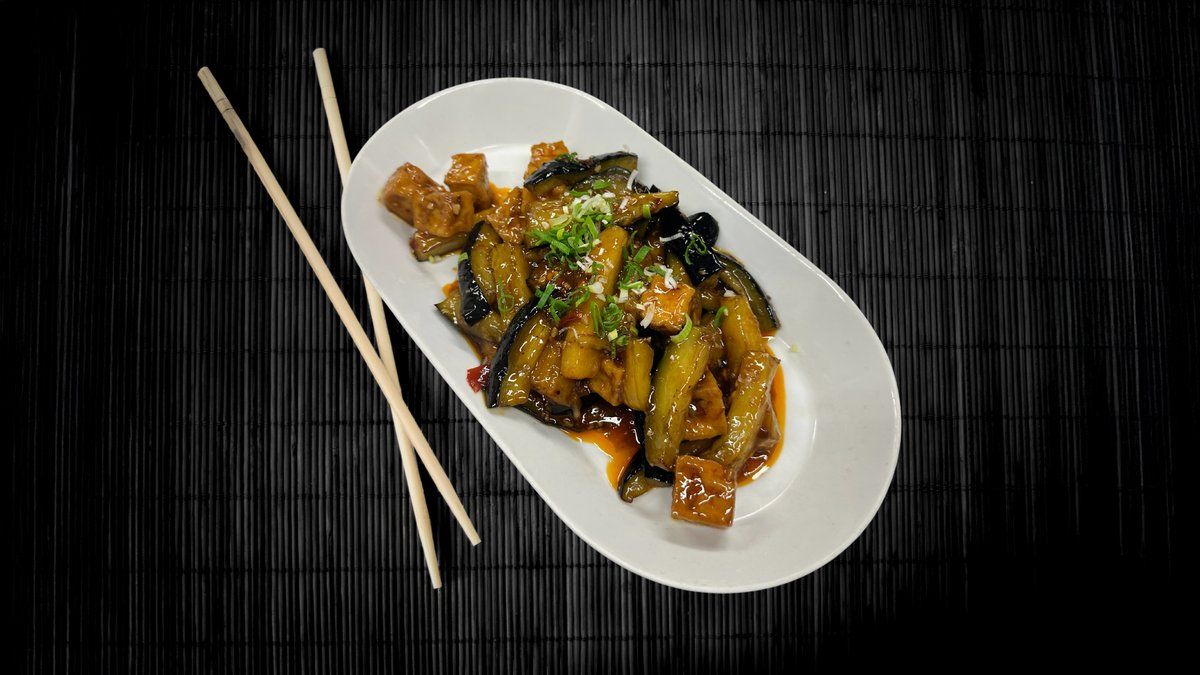Eggplant in Sichuan Style / Munakoiso Sichuanilaisen Tapaan