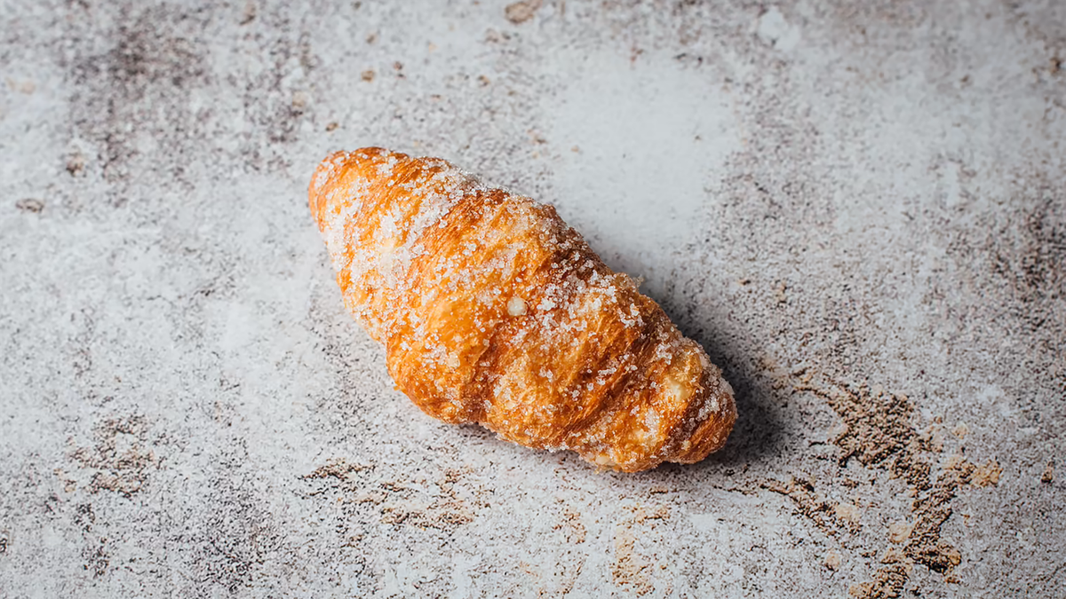 mini vanilla croissant (xuxo)