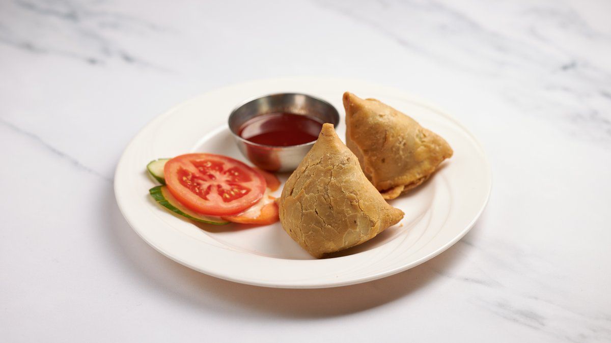 5. VEGETABLE SAMOSA (L) 🌶️