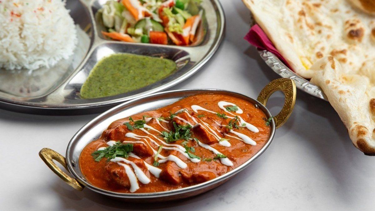 38. BUTTER CHICKEN (G)
