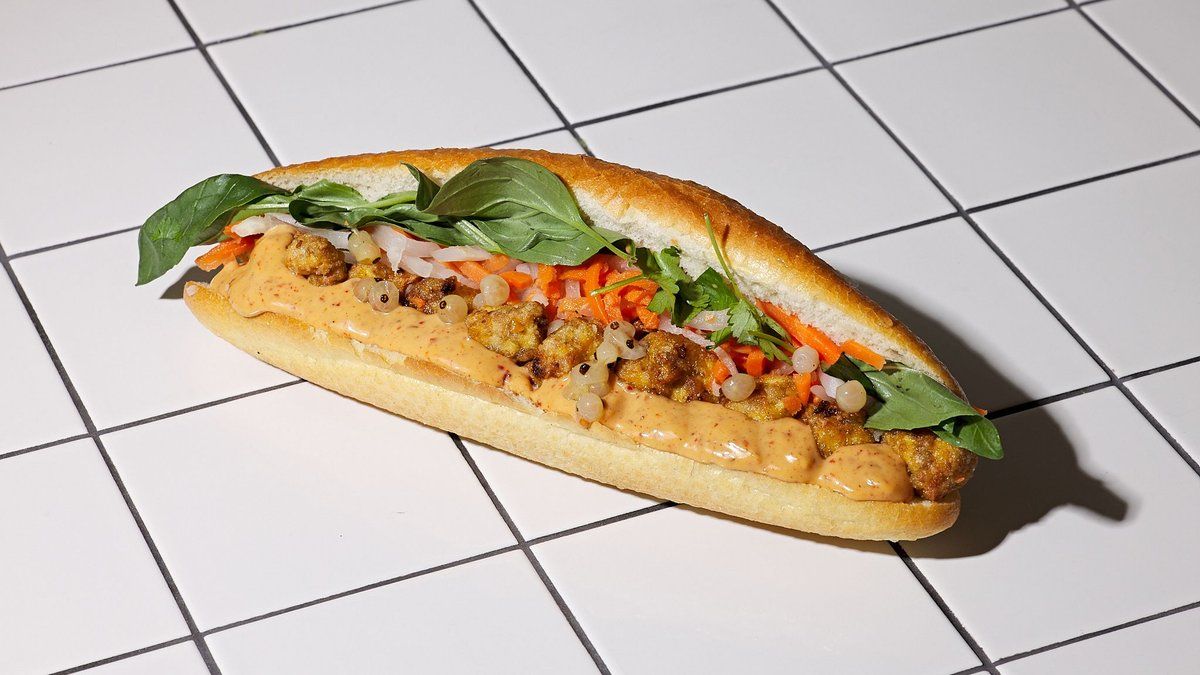 N4KU: The Famous Tofu (VEGAN)