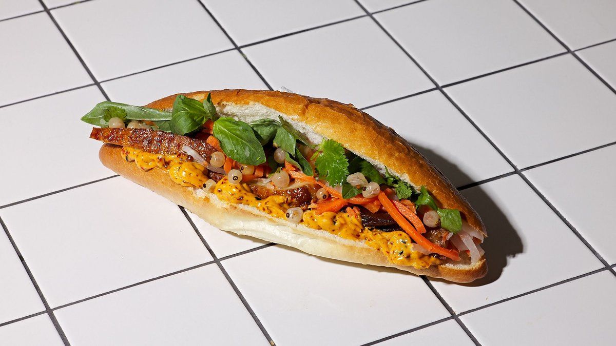 N4KU: The Famous Pork