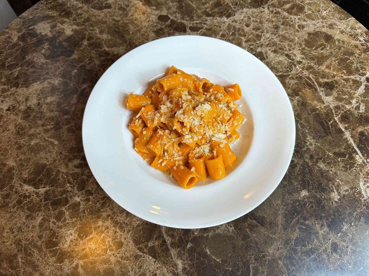 Pasta alla zozzona