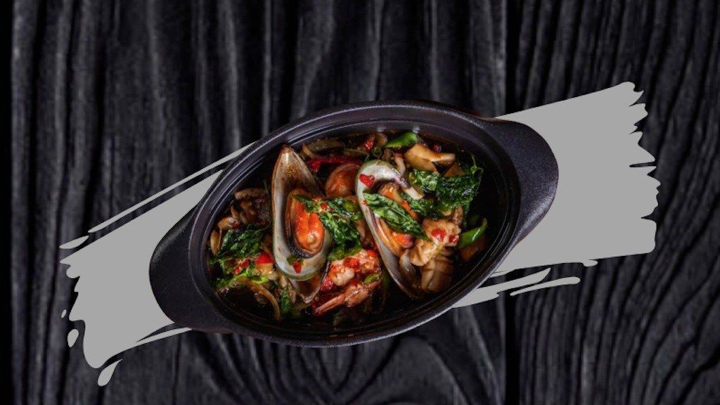 64. Pad Kra Pao Talay 🌶🌶🌶