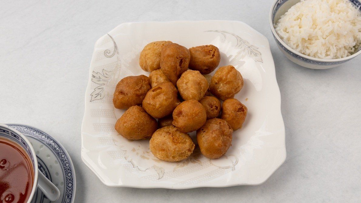 40. Friteerattua kanaa chilikastikkeessa