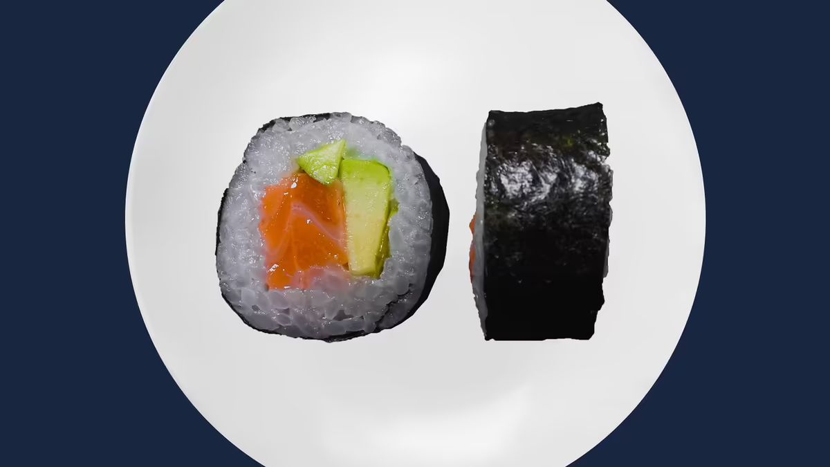 Salmon Avocado Maki (10pcs)