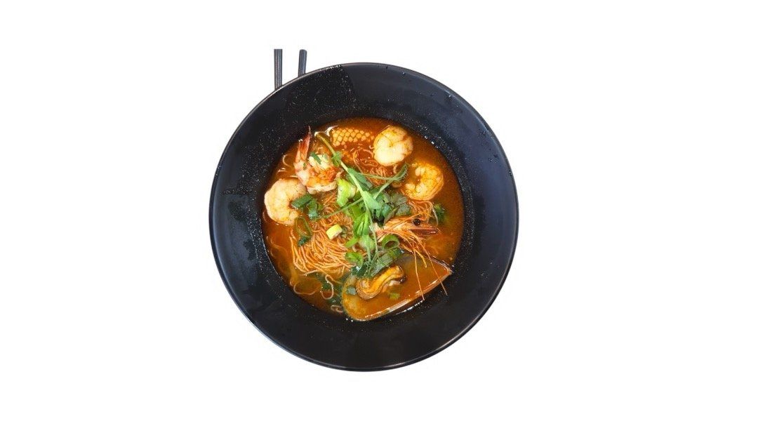 36. BA MEE TOM YUM TALEE (egg noodles) (W)