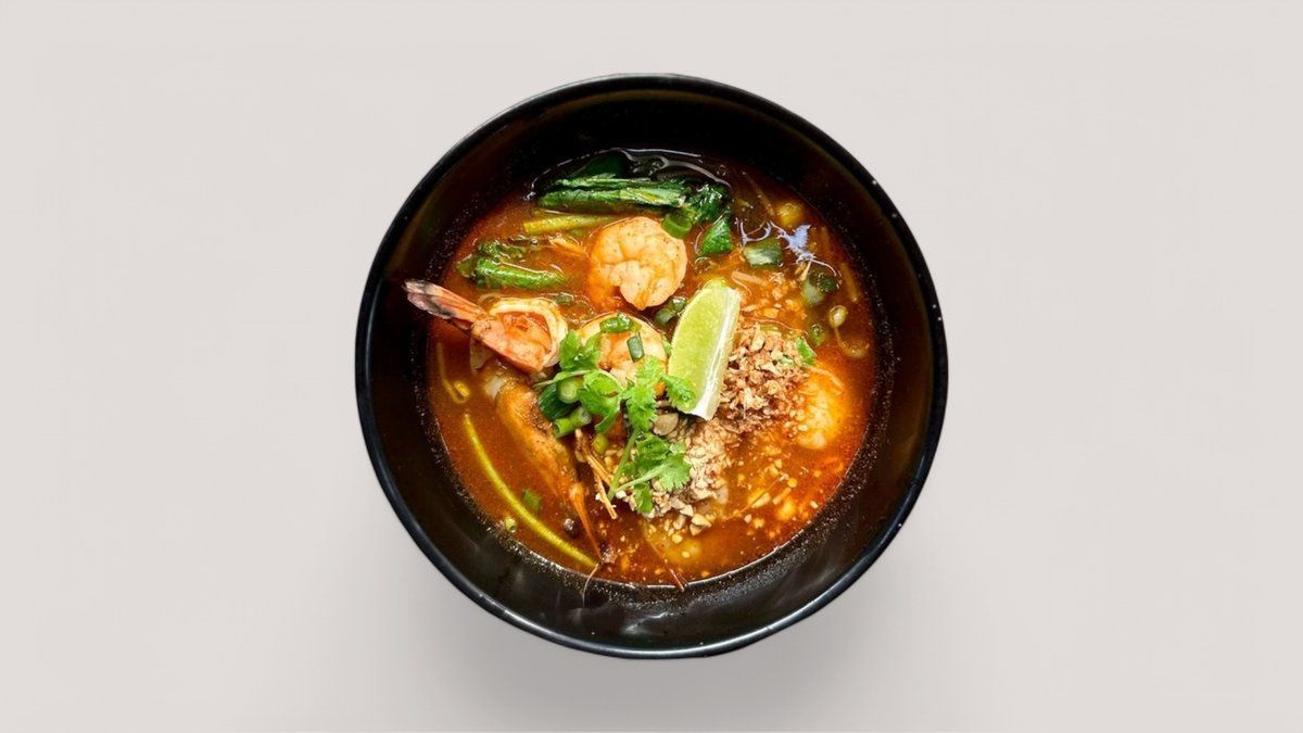 37. Tom Yum Kung Noodle Soup 🌶