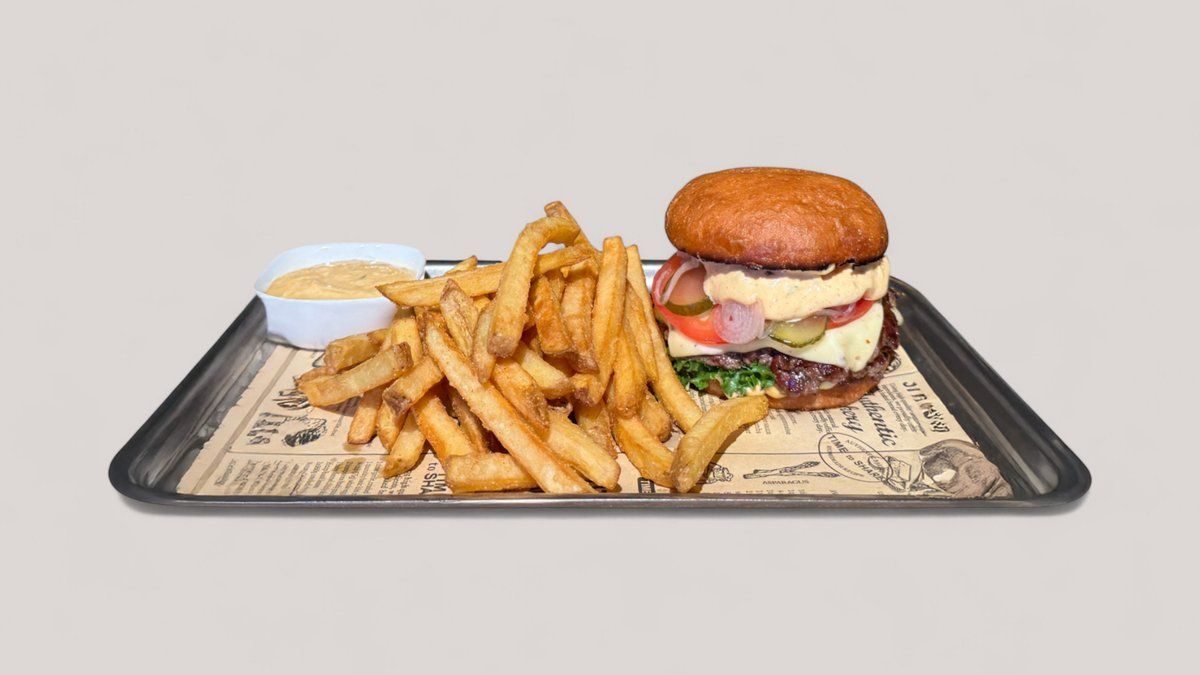 SMASH BURGER WITH FRIES