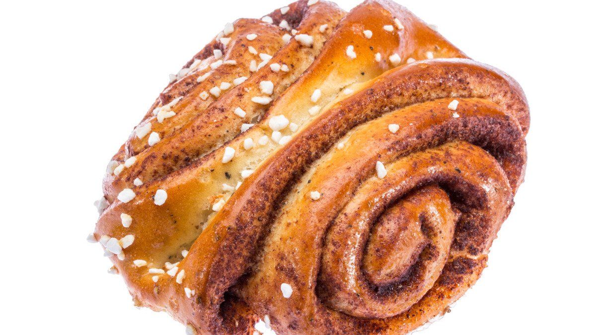Korvapuusti, L