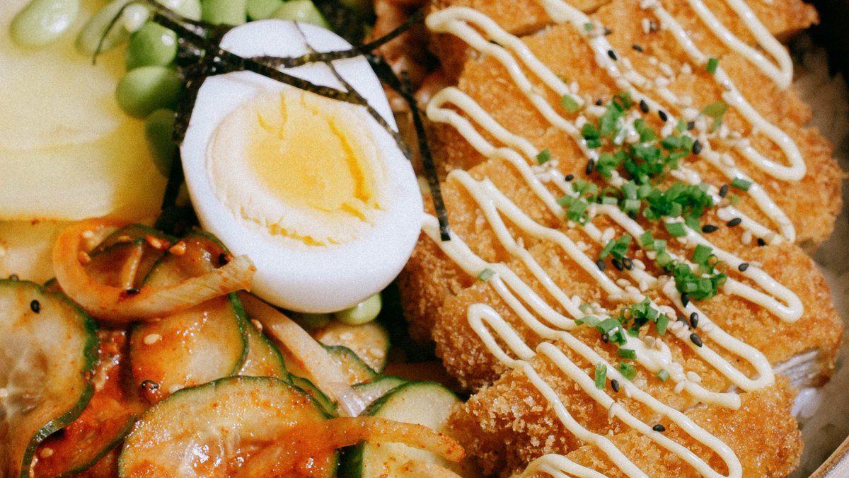 1. Tonkatsu Bowl (L)