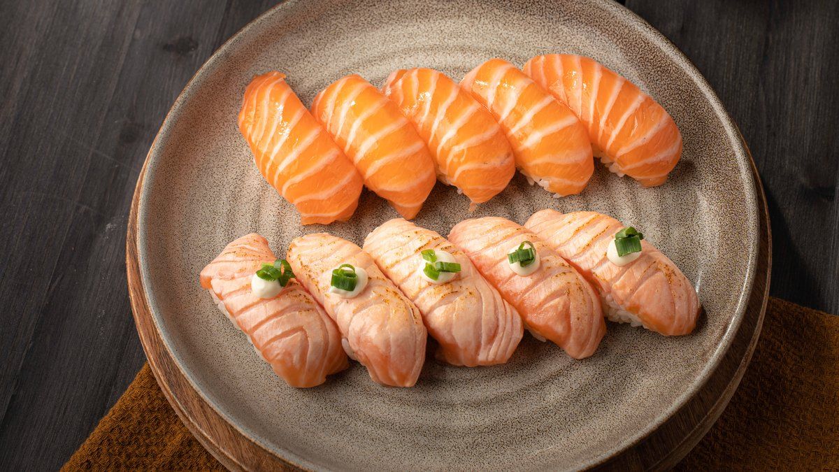 6. Only Salmon 10kpl (L)