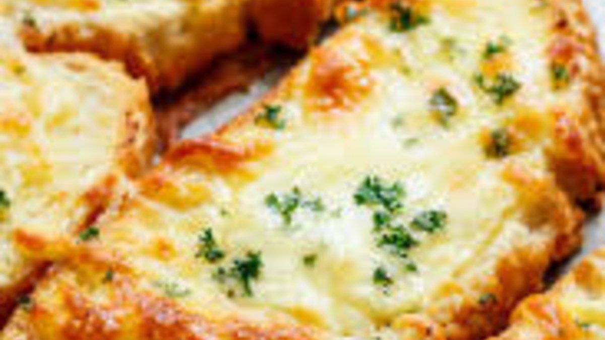 Cheesy Garlic Bread