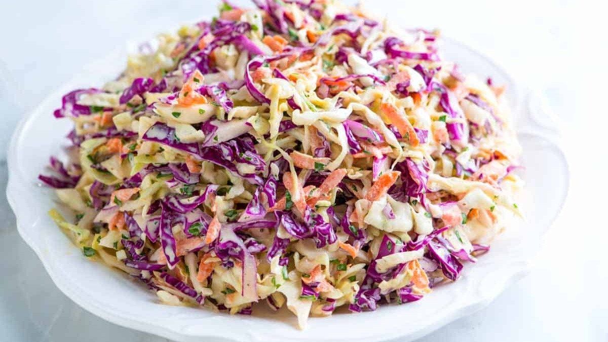 Coleslaw-salaatti